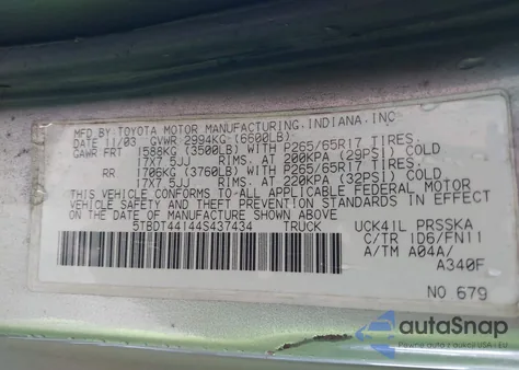 2004 Toyota Tundra Sr5 V8 z USA, uszkodzony, nr VIN 5TBDT44144S437434